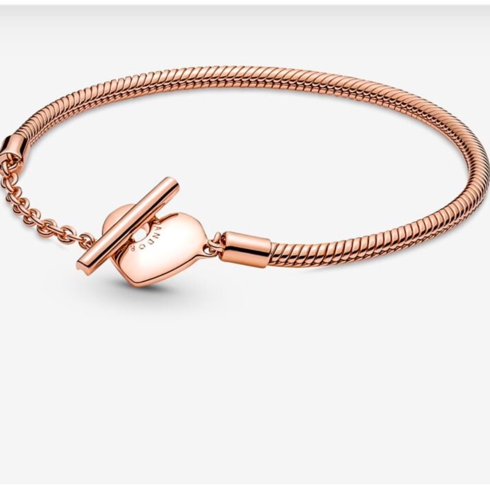 Pandora Moments Heart T-Bar Bracelet
